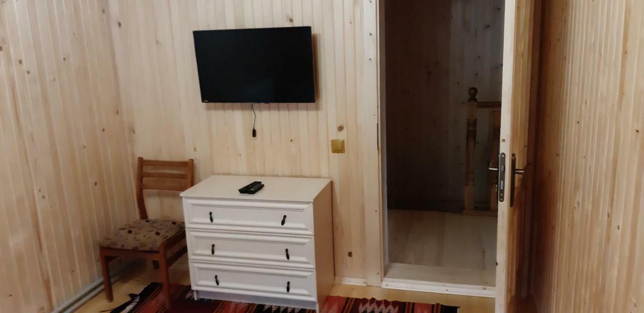Котедж Під Горою 塔塔里夫 外观 照片